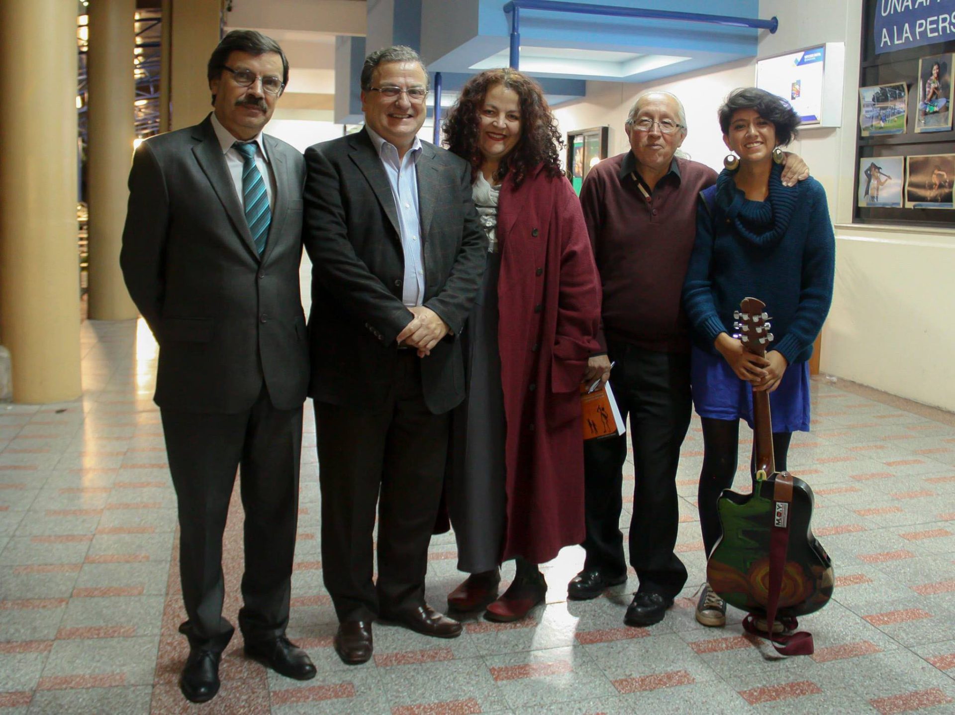 CON MUSICA Y TEATRO SE PRESENTÓ EL LIBRO &#8220;EL TRABAJO ANTROPOLÓGICO&#8221;