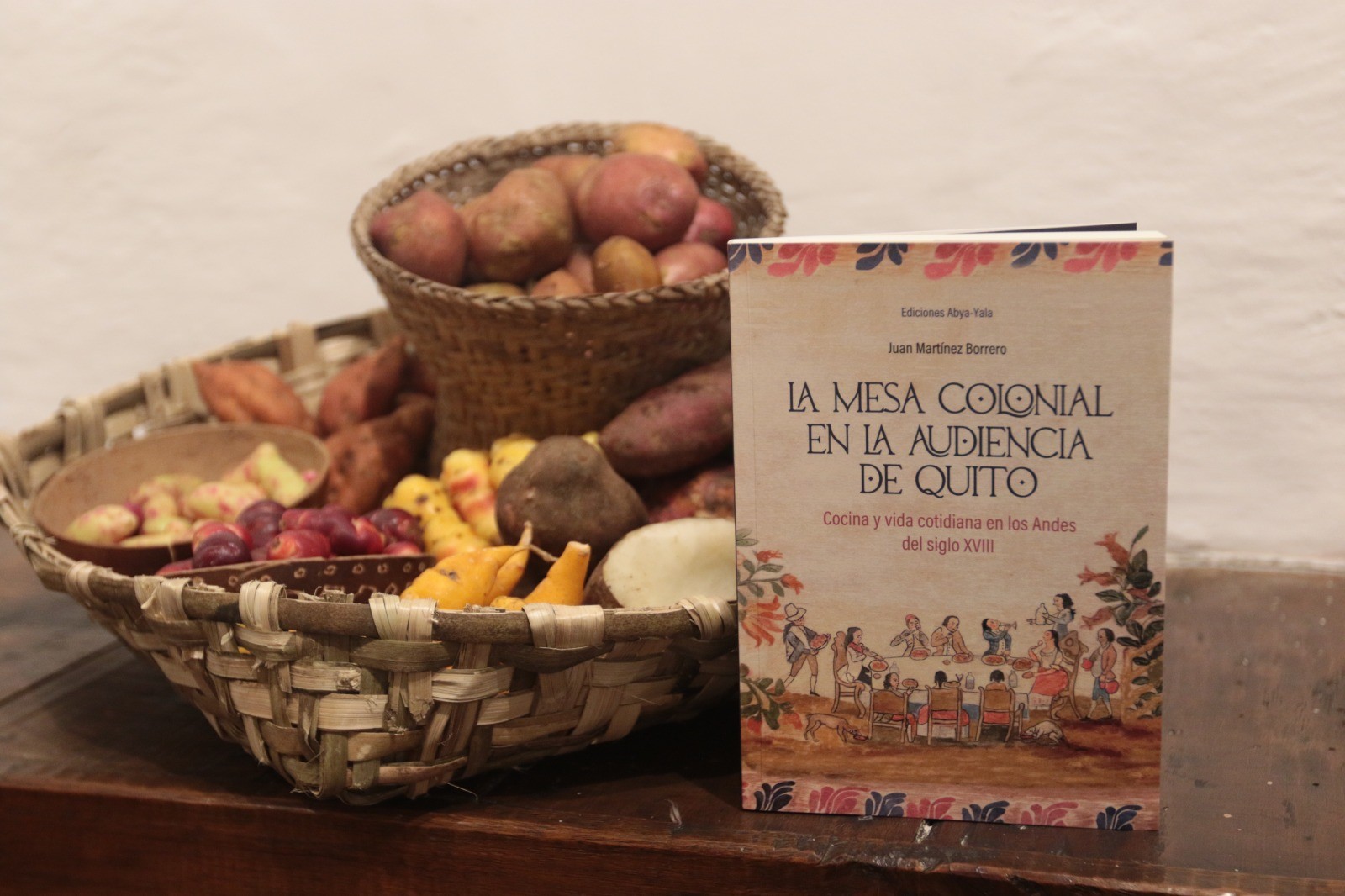 La mesa colonial quiteña: ¡buen provecho con su lectura!