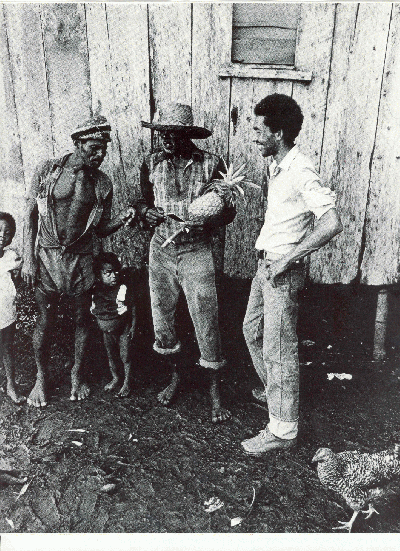 CON LA PALABRA ESTÁ SUELTA, LA LIBRERIA UNIVERSITARIA ABYA YALA LE DEDICA EL DÍA AL PUEBLO AFRO