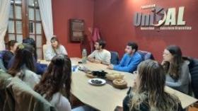 Educar donde el encierro excluye 