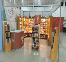 Ferias del libro: si así llueve que no escampe
